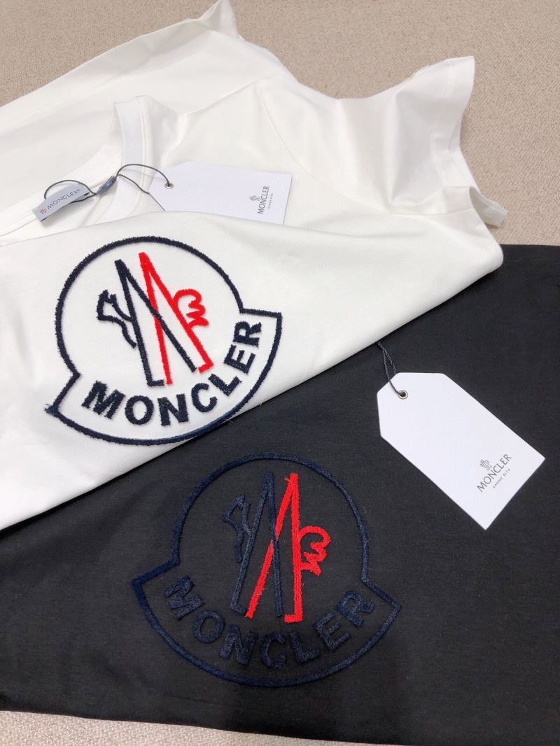 Moncler T-Shirts